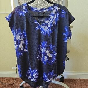 Simply Vera Vera Wang Asymmetrical Flutter Sleeve Blouse in Black and Blue